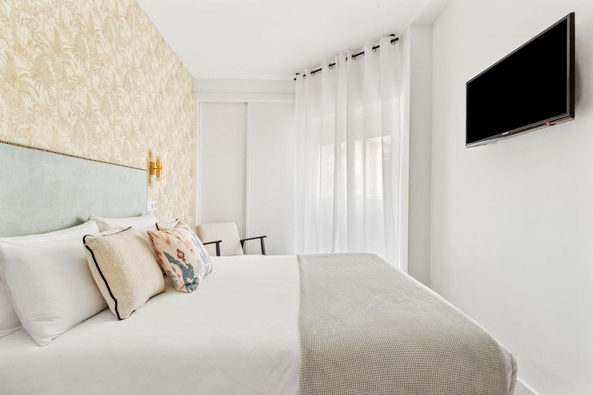 Epidemia & Quite Bedrooms By Ele Apartments Malaga Luaran gambar