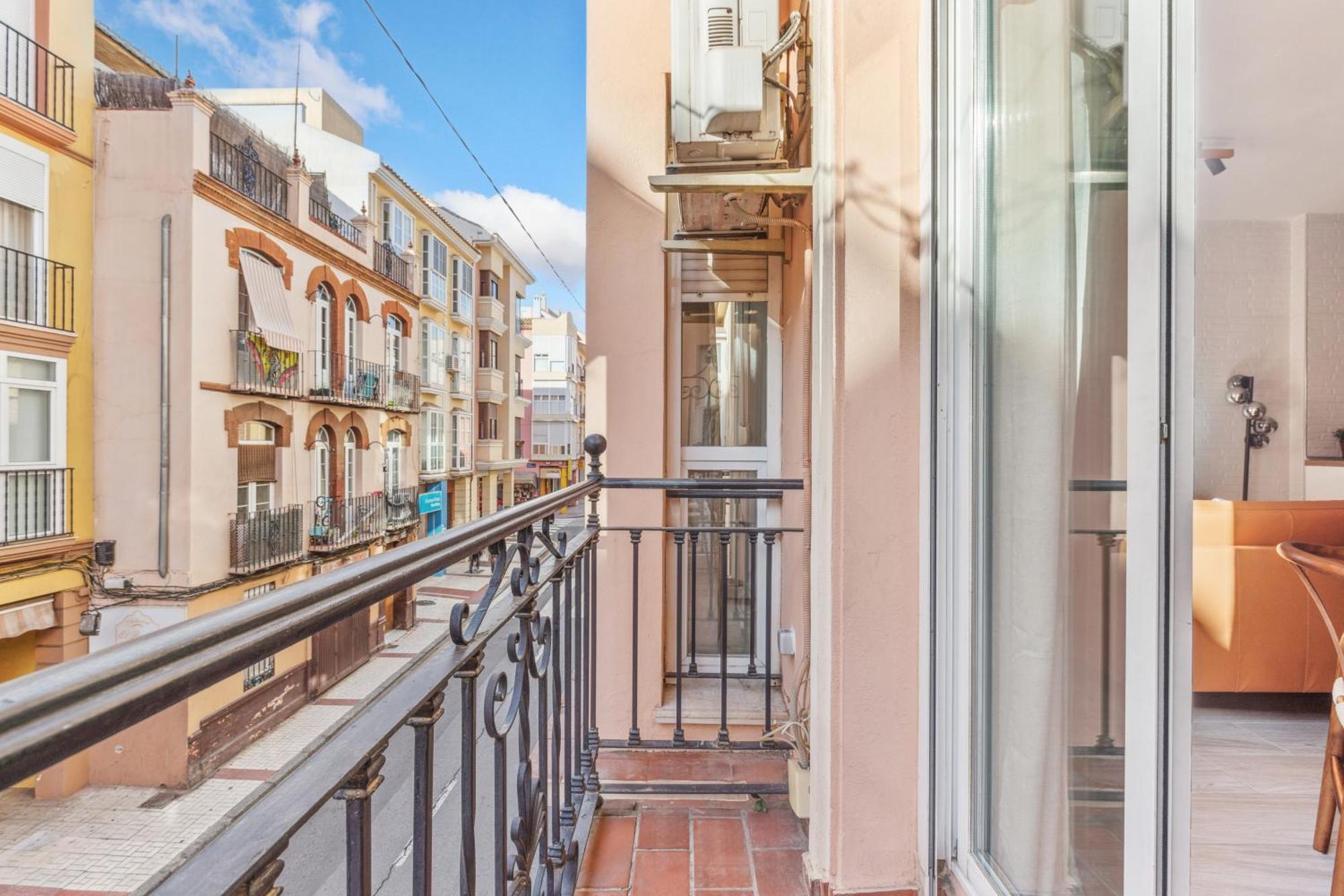 Epidemia & Quite Bedrooms By Ele Apartments Malaga Luaran gambar